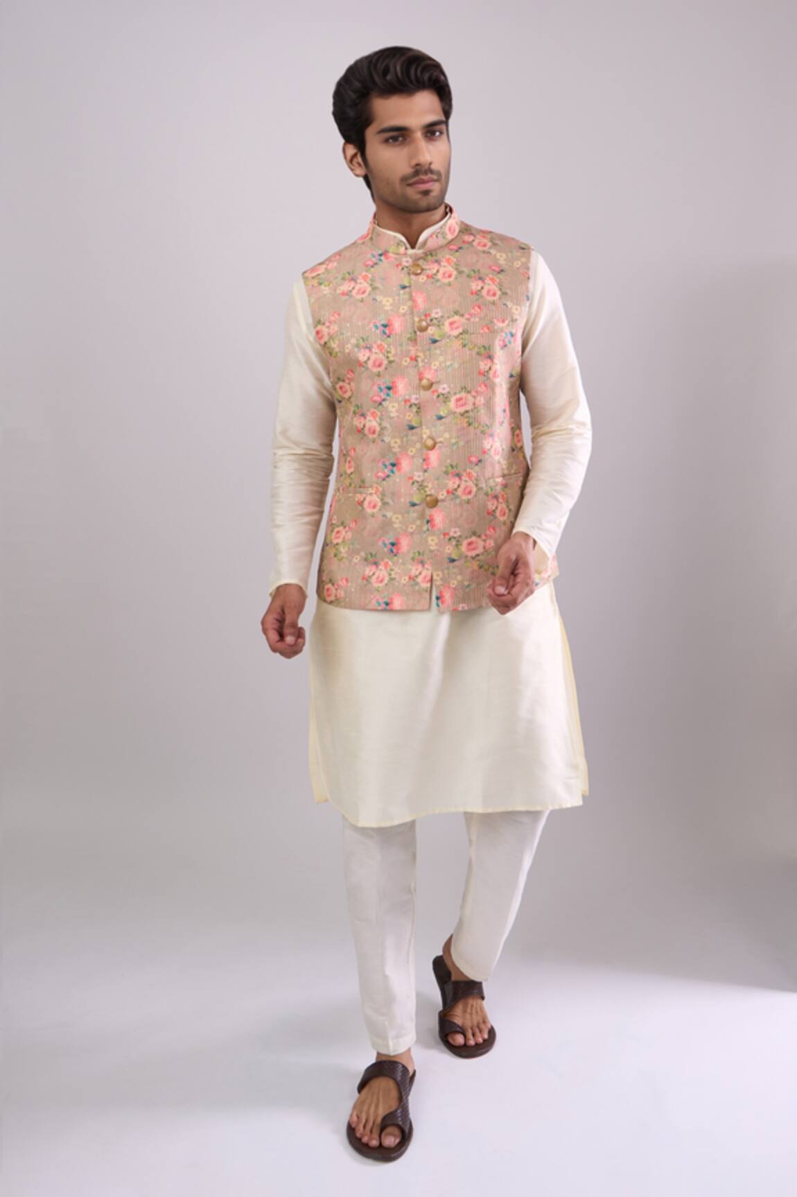 Arihant Rai Sinha Floral Pattern Bundi