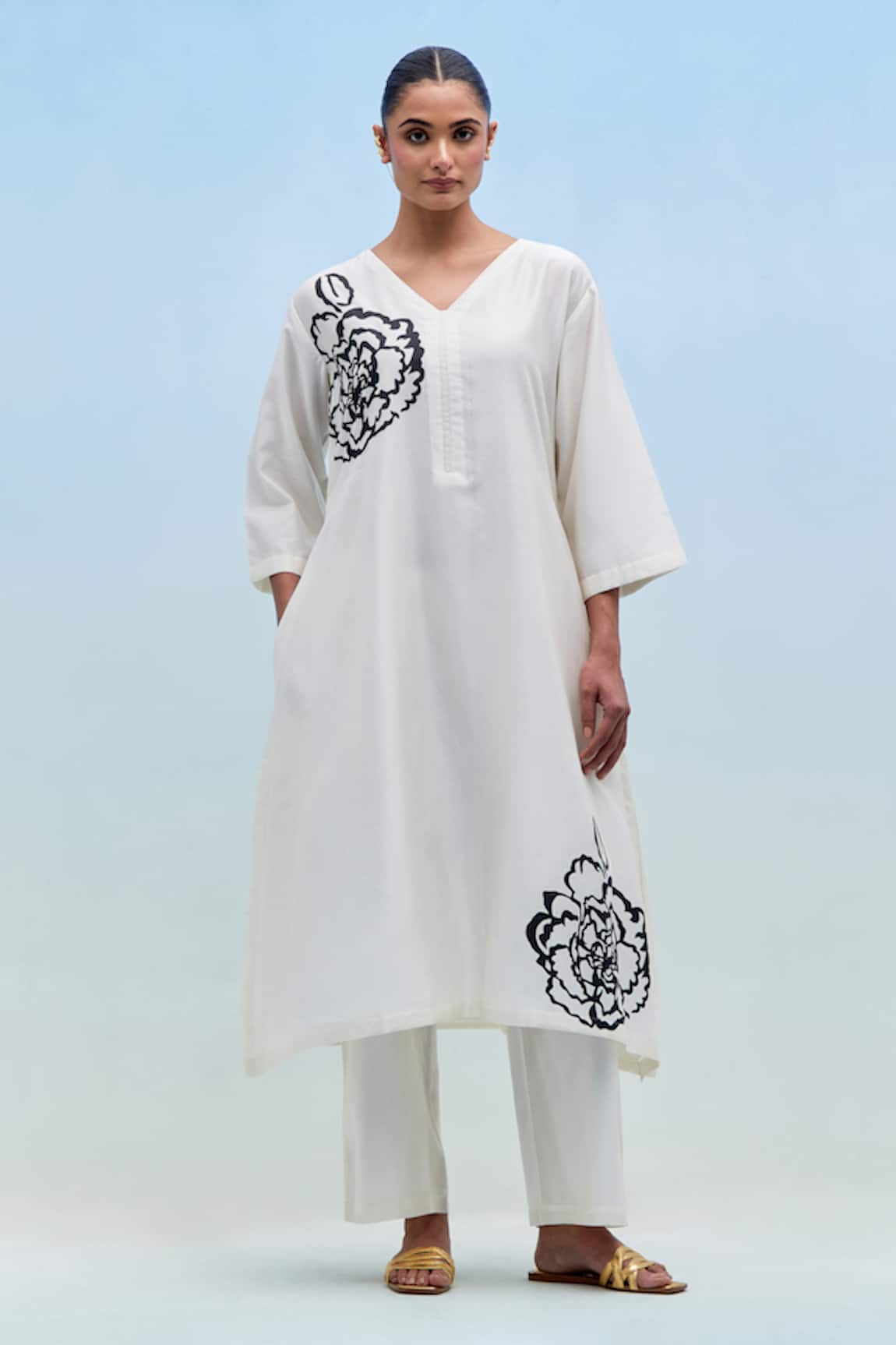 Priya Chaudhary White Block Print Chanderi Kurta Pant Set 