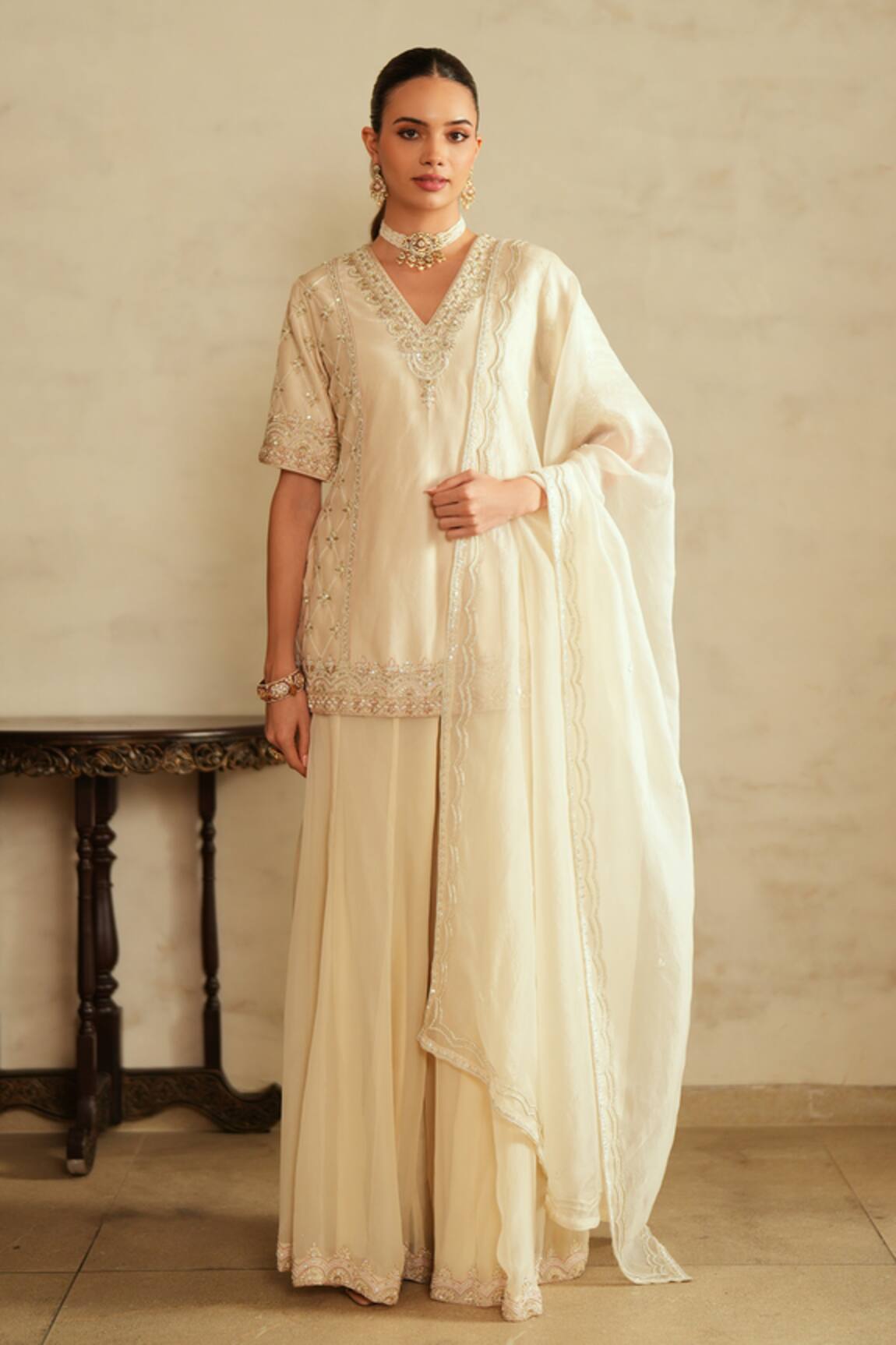 Saisha Ivory Kurta Set