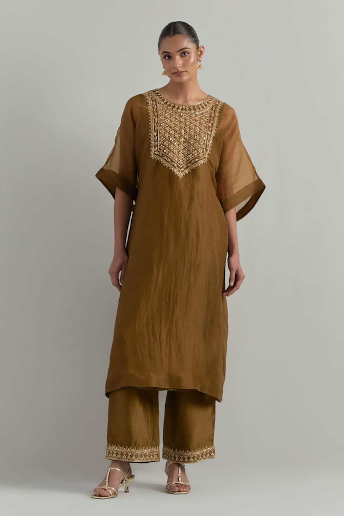 Ikshita Choudhary Mud Brown Hand Embroidered Kaftan Set 