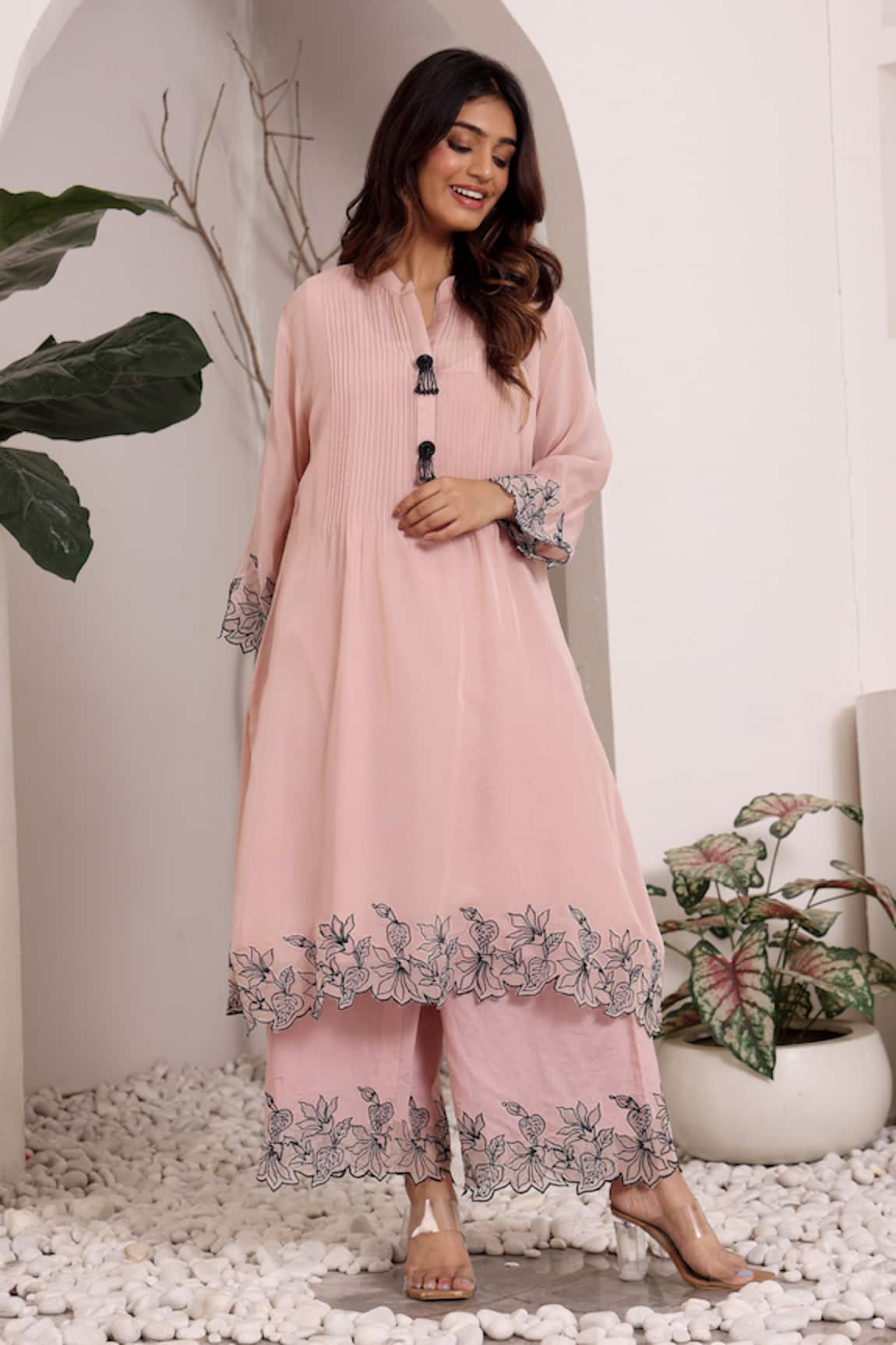 Sonali Methi Light Pink Embroidered Kurta Set 