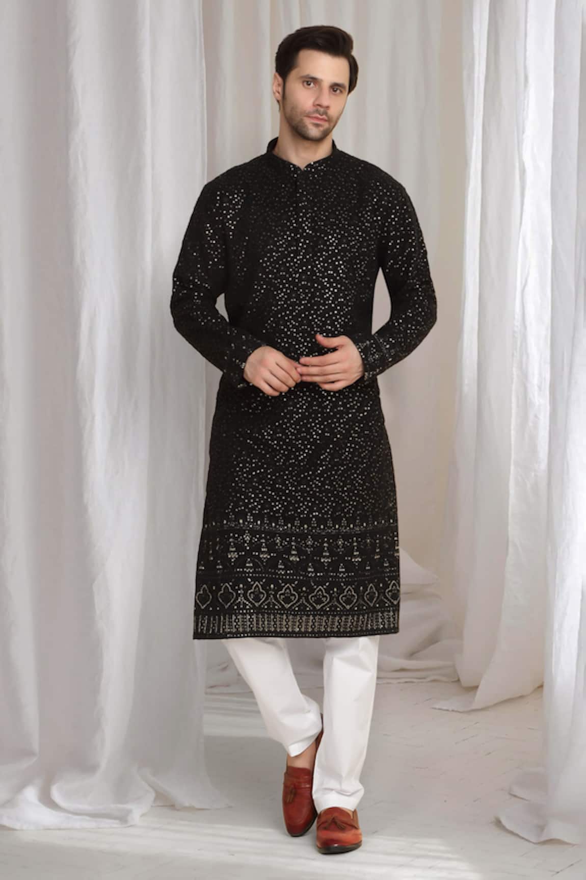 Aham-Vayam Mehfil Embroidered Black Kurta 