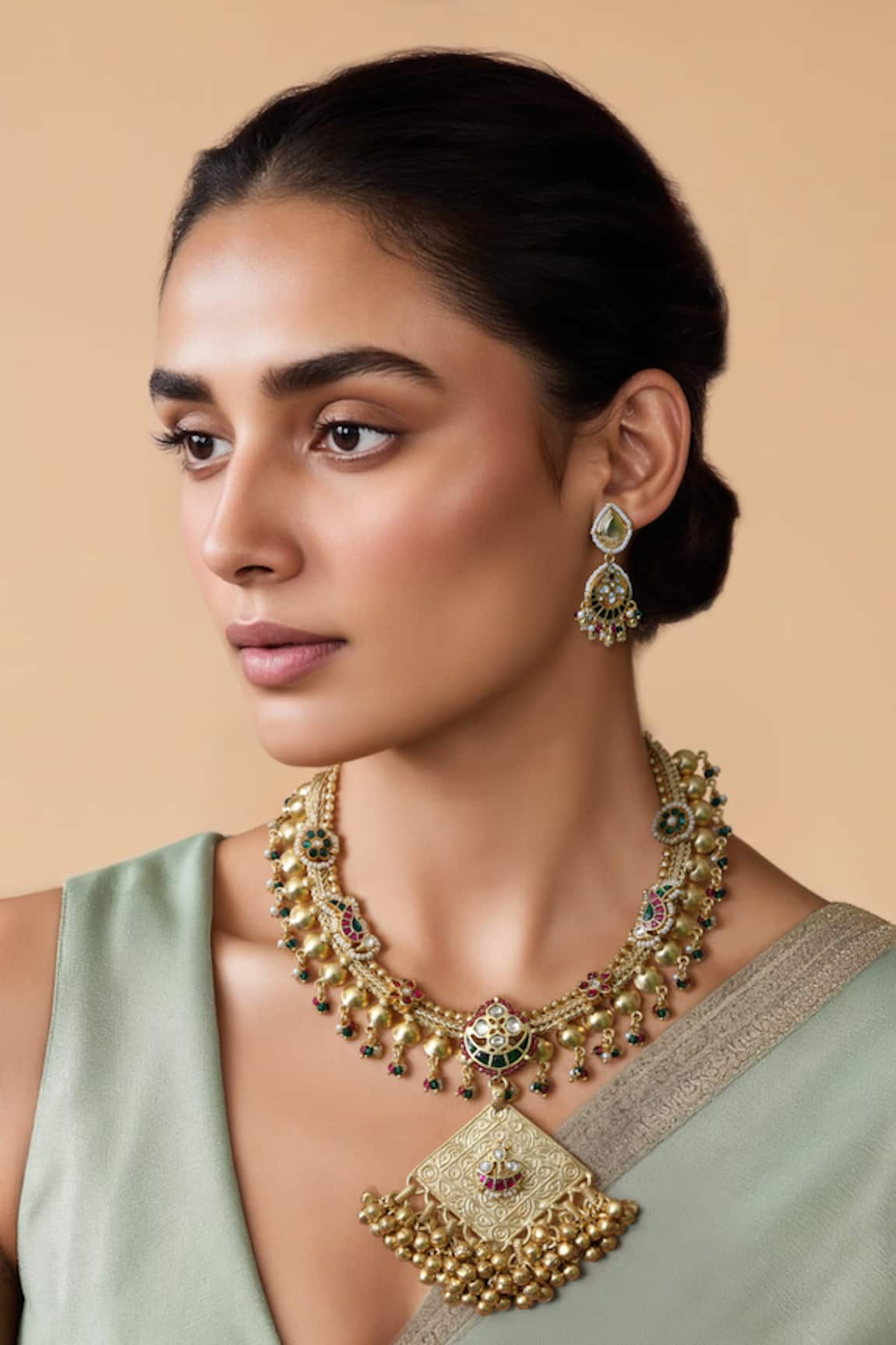 Tad Accessories Gold Finish Imitation Kundan Necklace Set 