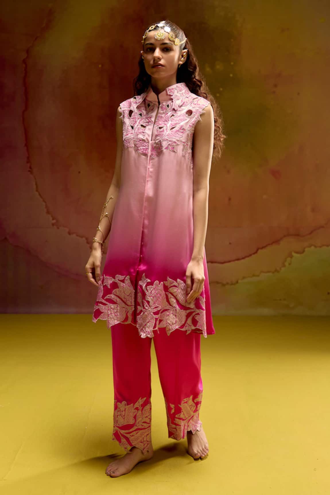 Kavitha Gutta Pink Aura Ombre Kurta & Pant Set 