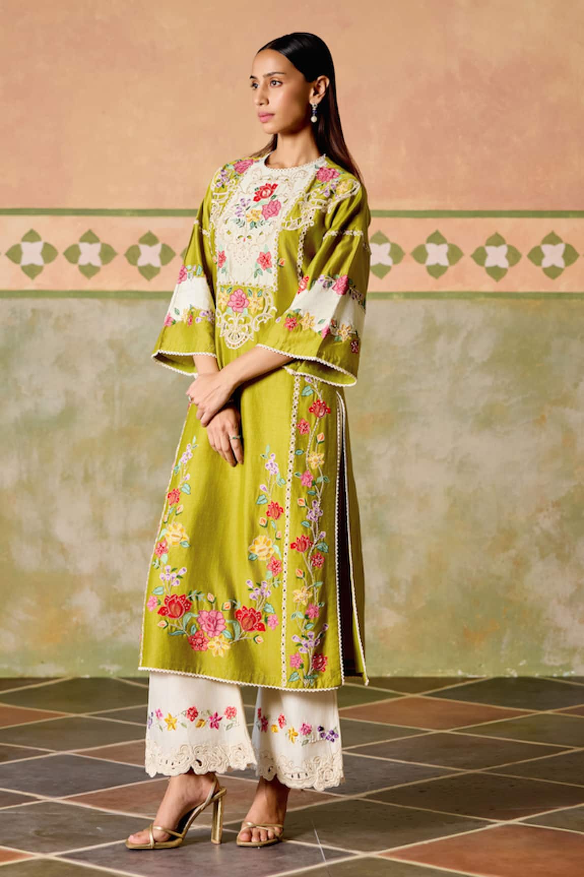 Chandrima Olive Green Color Block Kurta Set 
