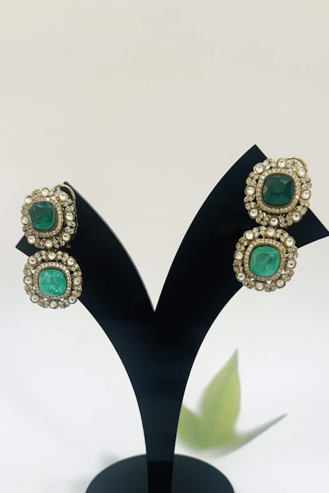 Zaza By Somya Moti Mahal Earrings 