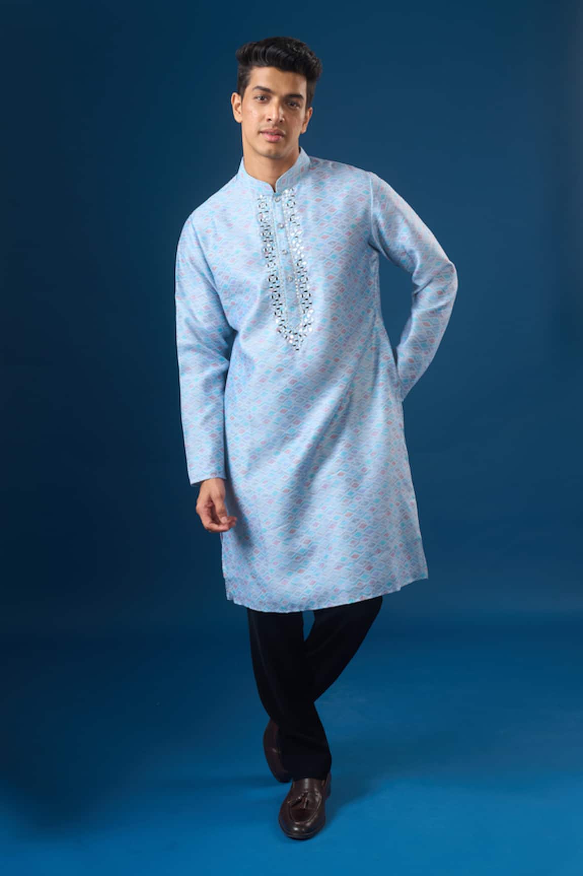 Rng Safawala Sky Blue Mirror Embroidered Kurta Set 