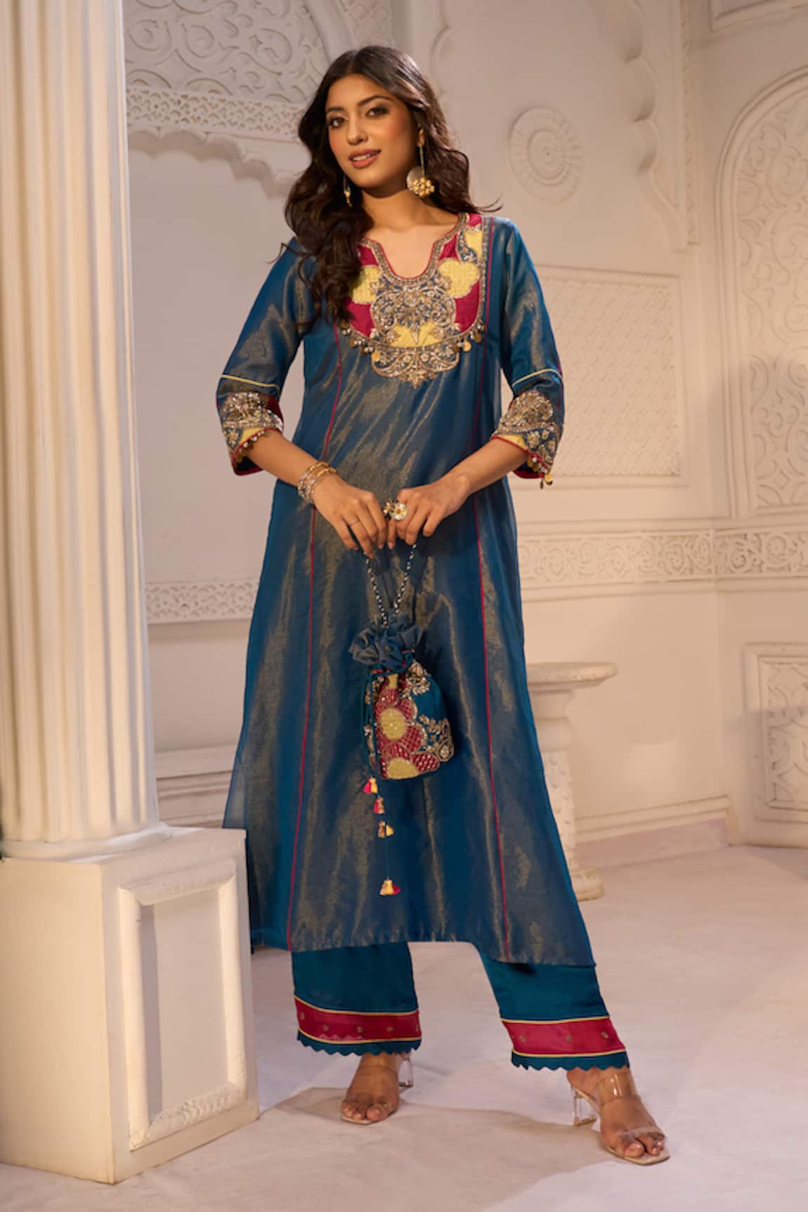 Aariyana Couture Embroidered Kurta & Pant Set 