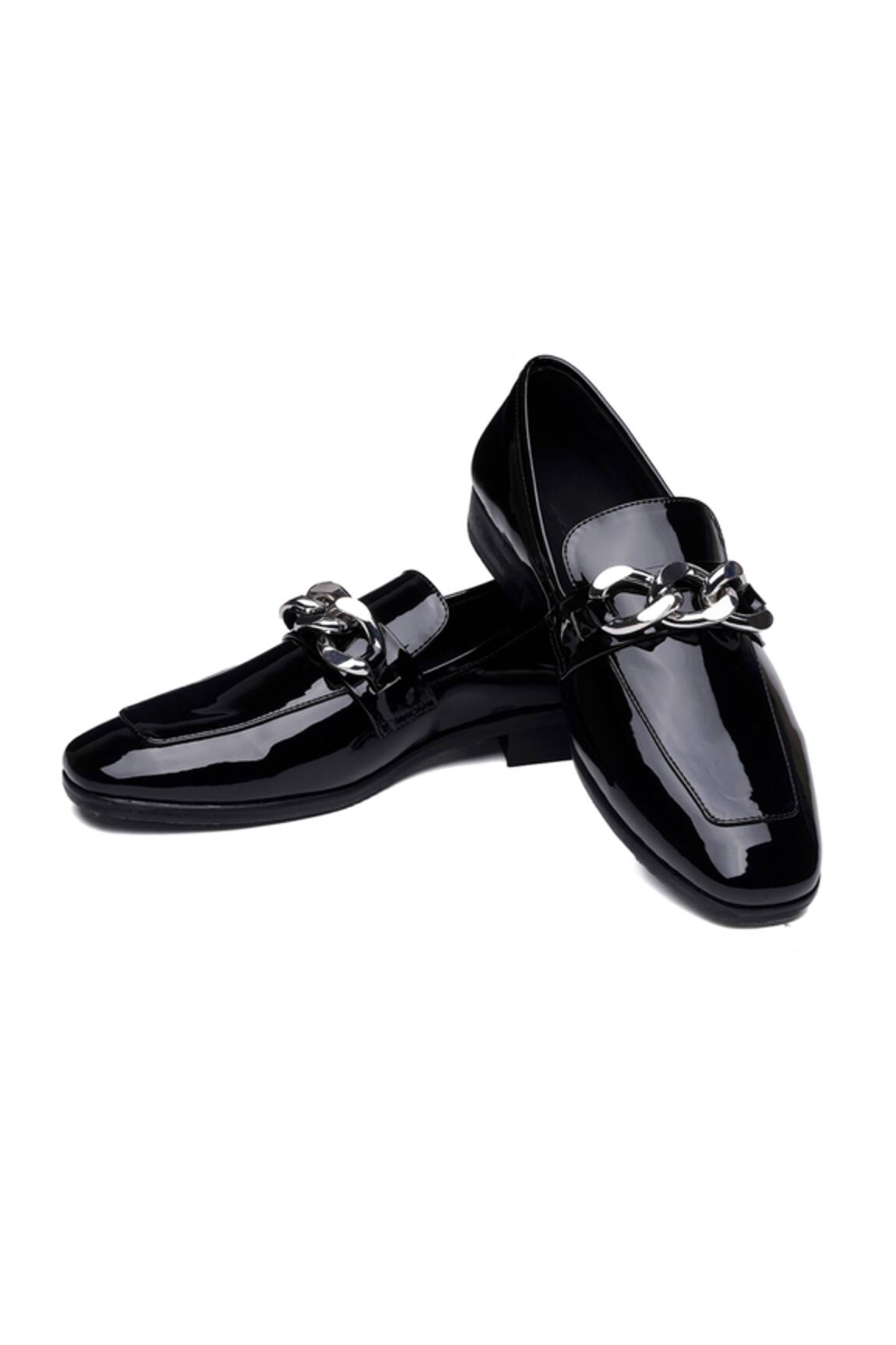 Shutiq Zizi Silver Chain Loafers 
