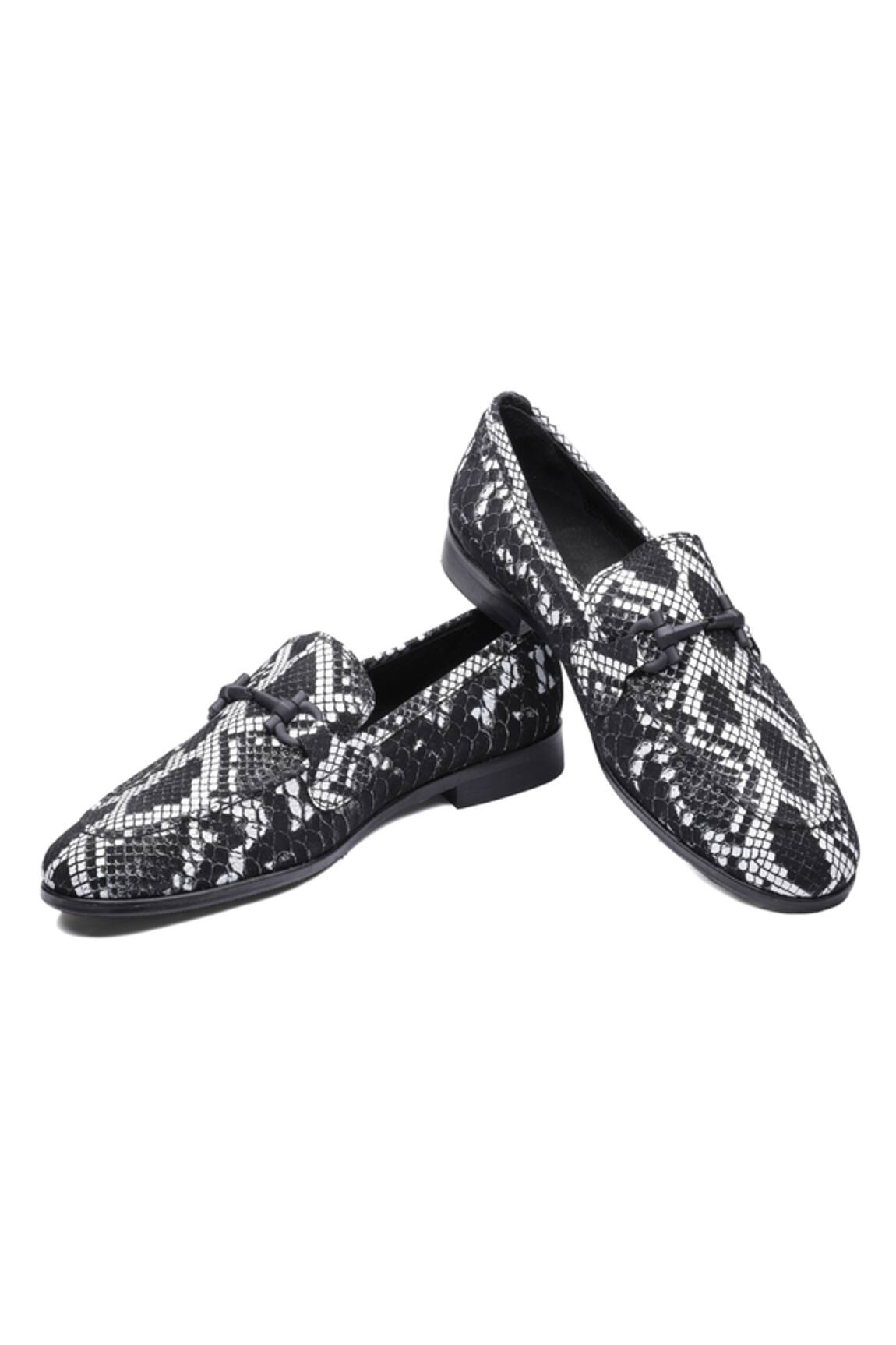 Shutiq Baoli Zellona Leather Loafers 