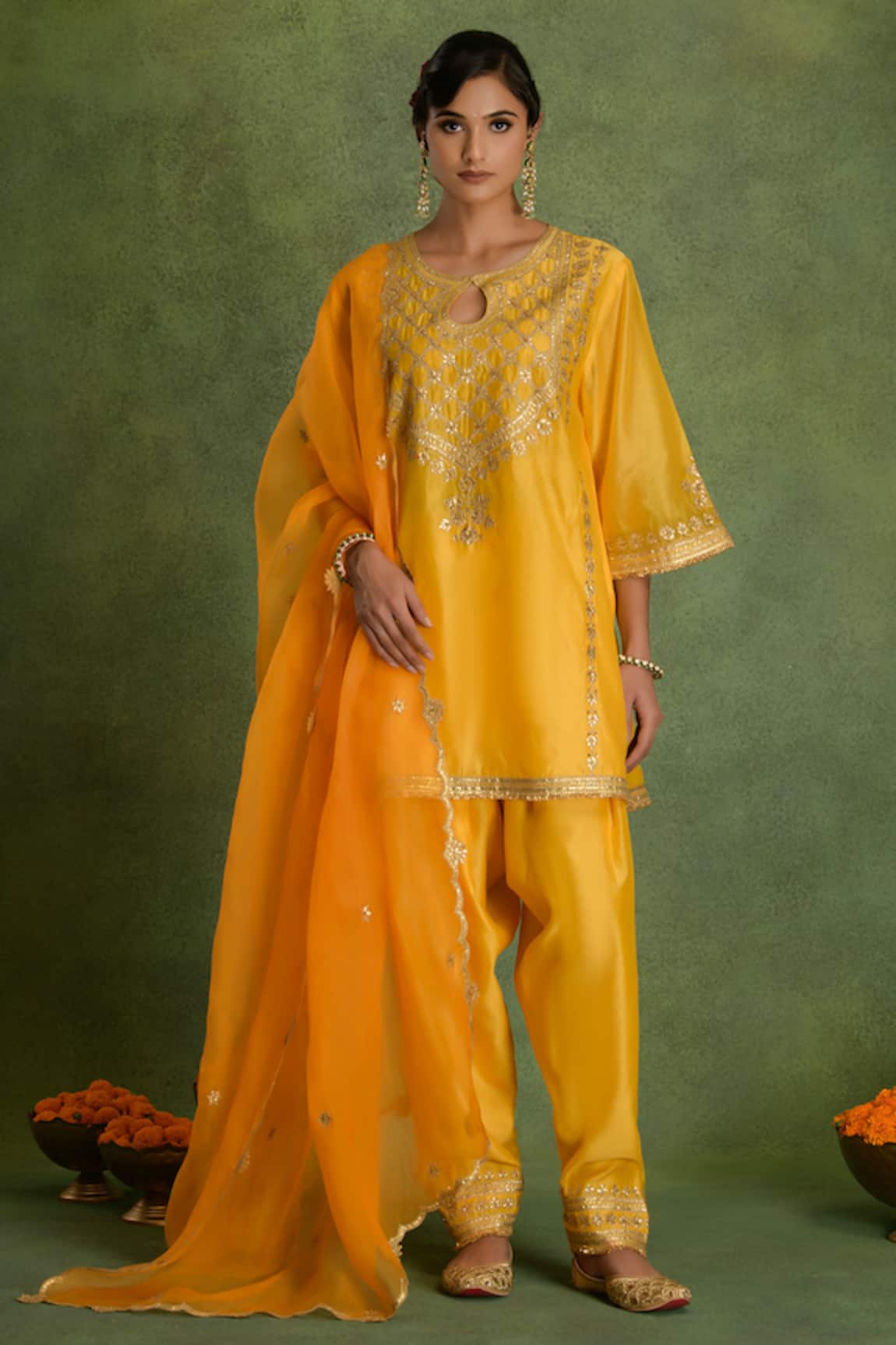 Saina Kapoor Yellow Chanderi Choga Kurta Set 