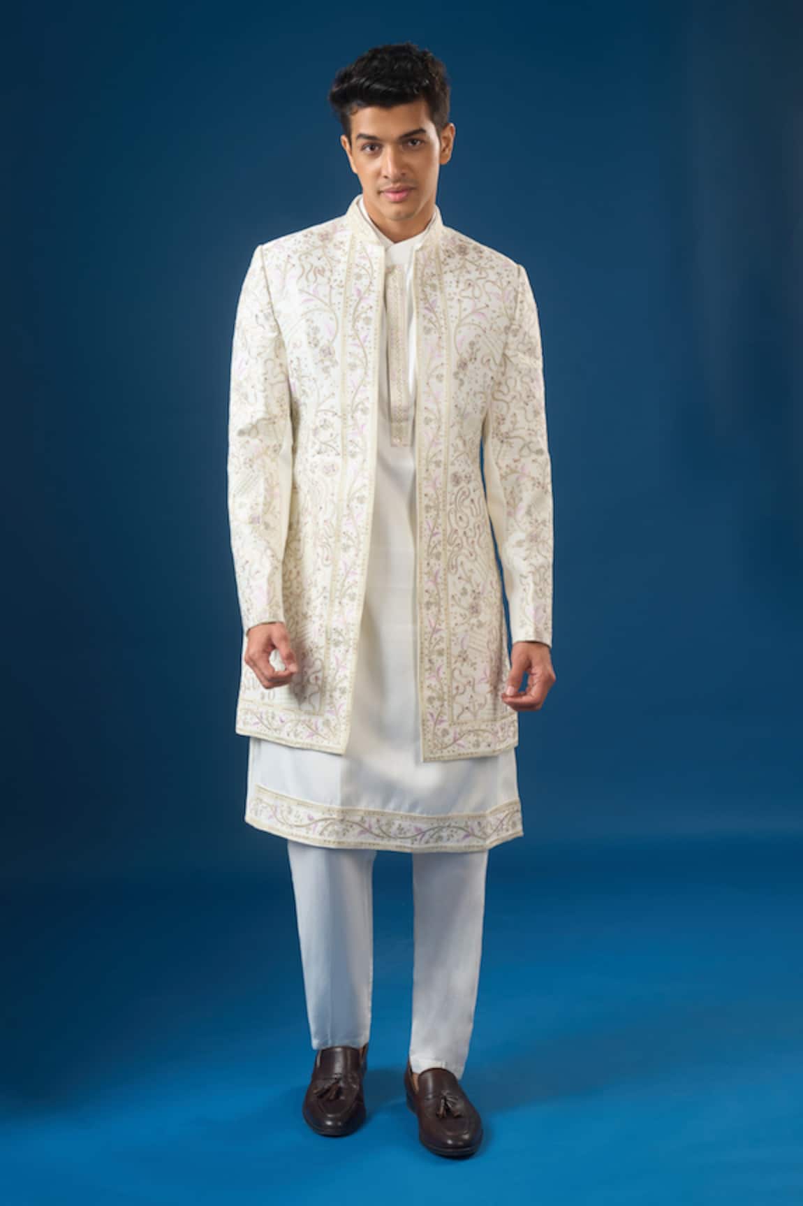 Rng Safawala Off White Embroidered Sherwani Set 
