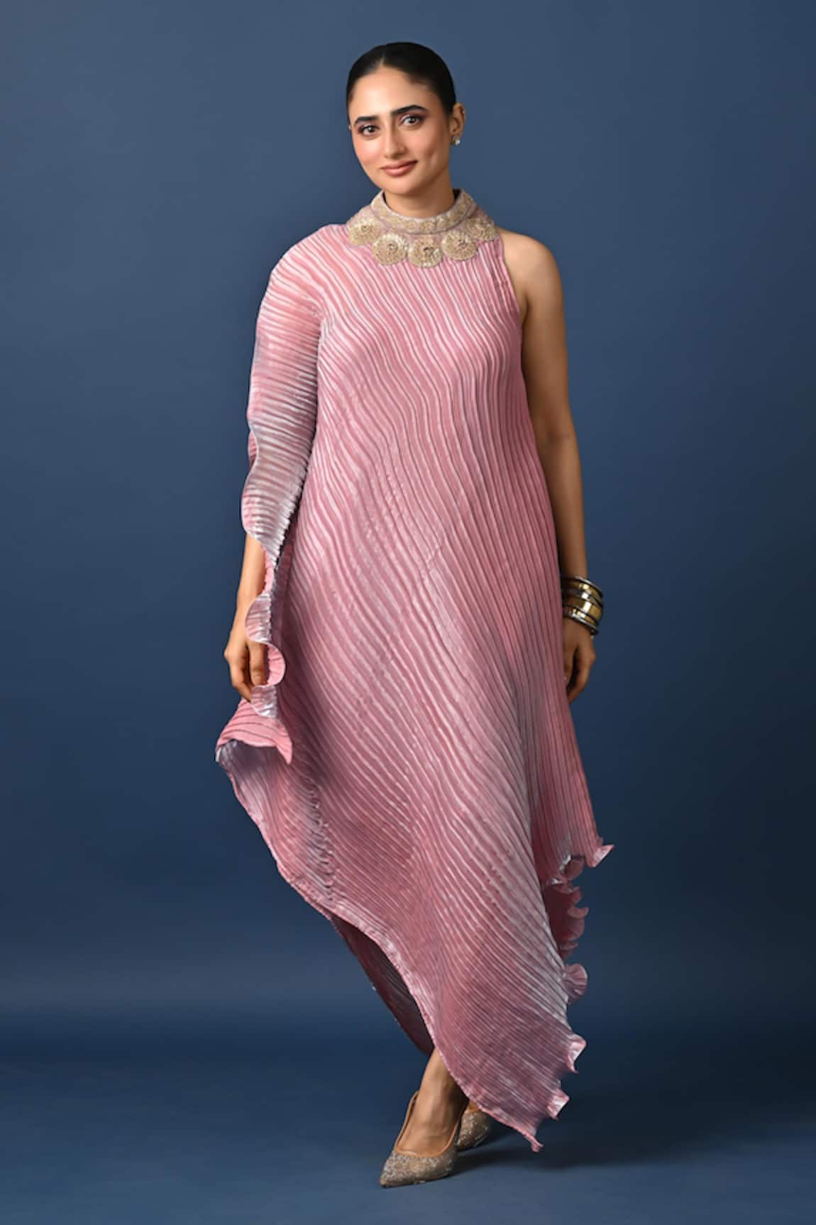 Kiran Uttam Ghosh Pink Pleated Designer Pant 