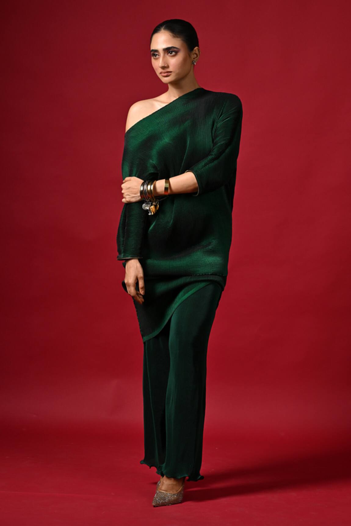 Kiran Uttam Ghosh Pleated Green Pant 