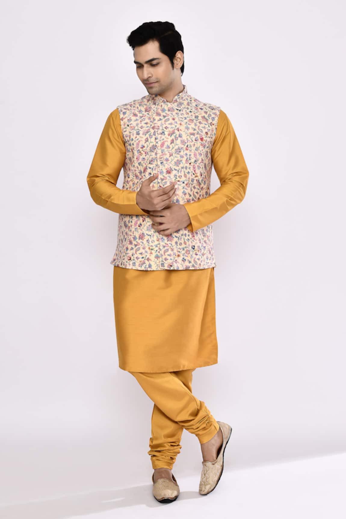 Arihant Rai Sinha Yellow Silk Blend Churidar 