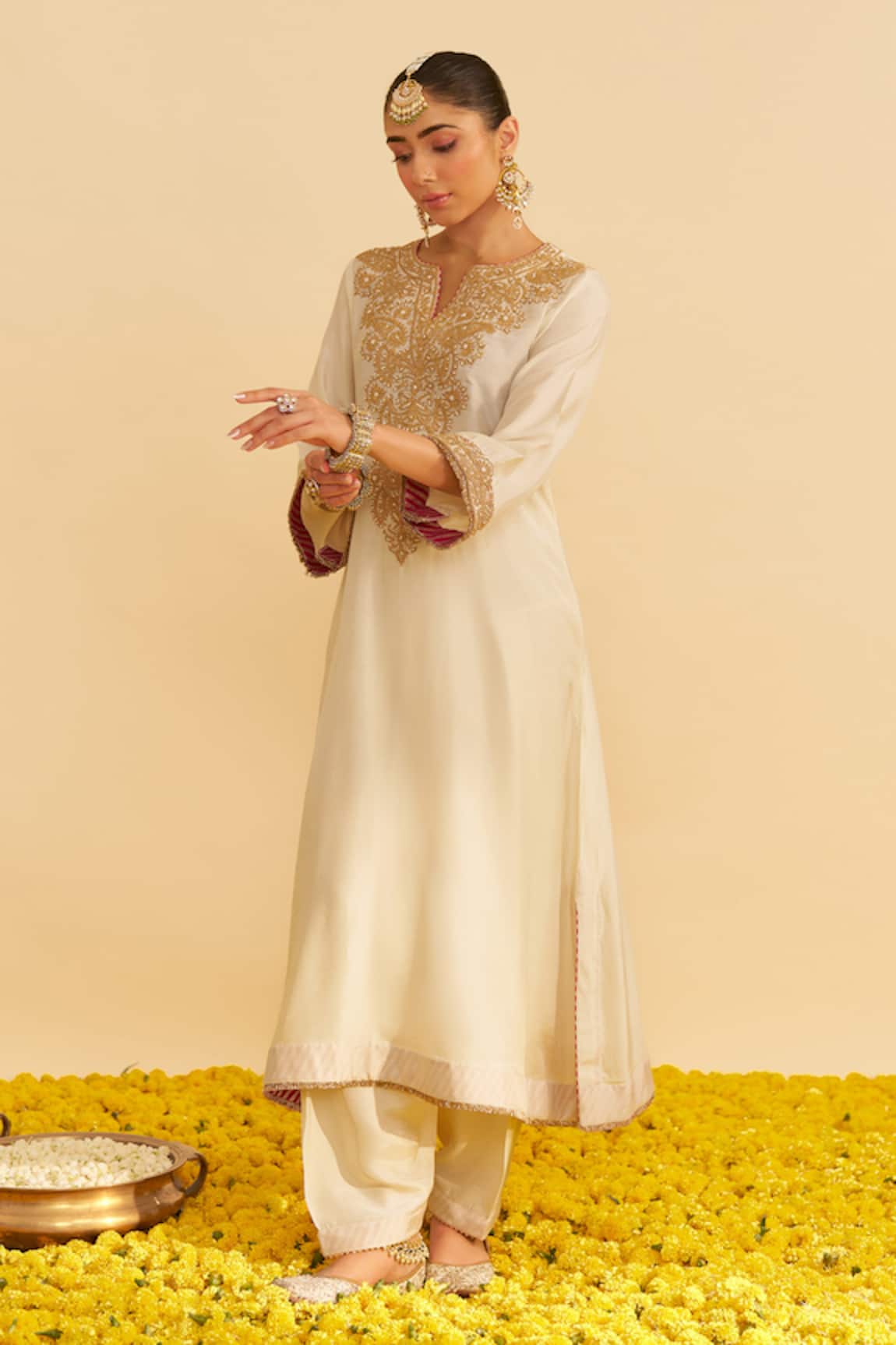 Sheetal Batra Hiba Kaftan Set 