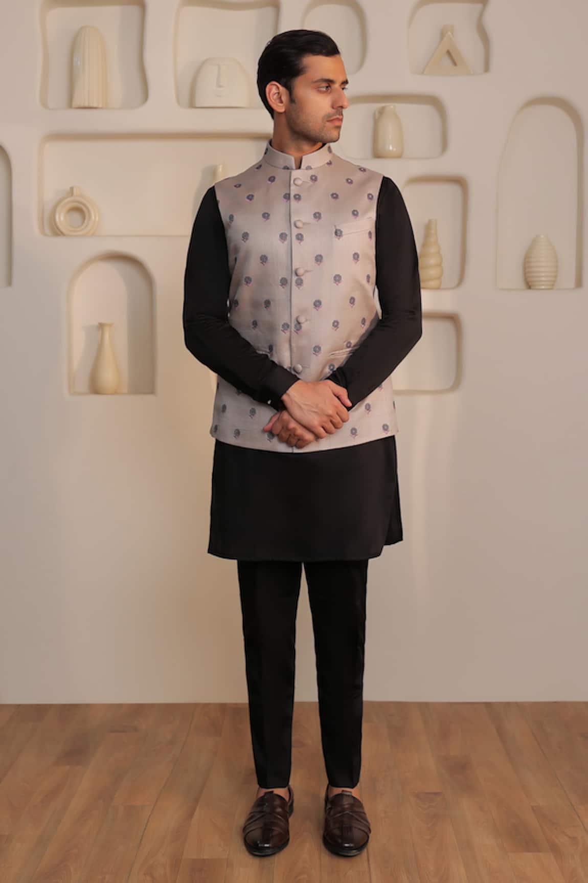 Kustomeyes Designer Obsidian Bloom Silk Bundi Set 
