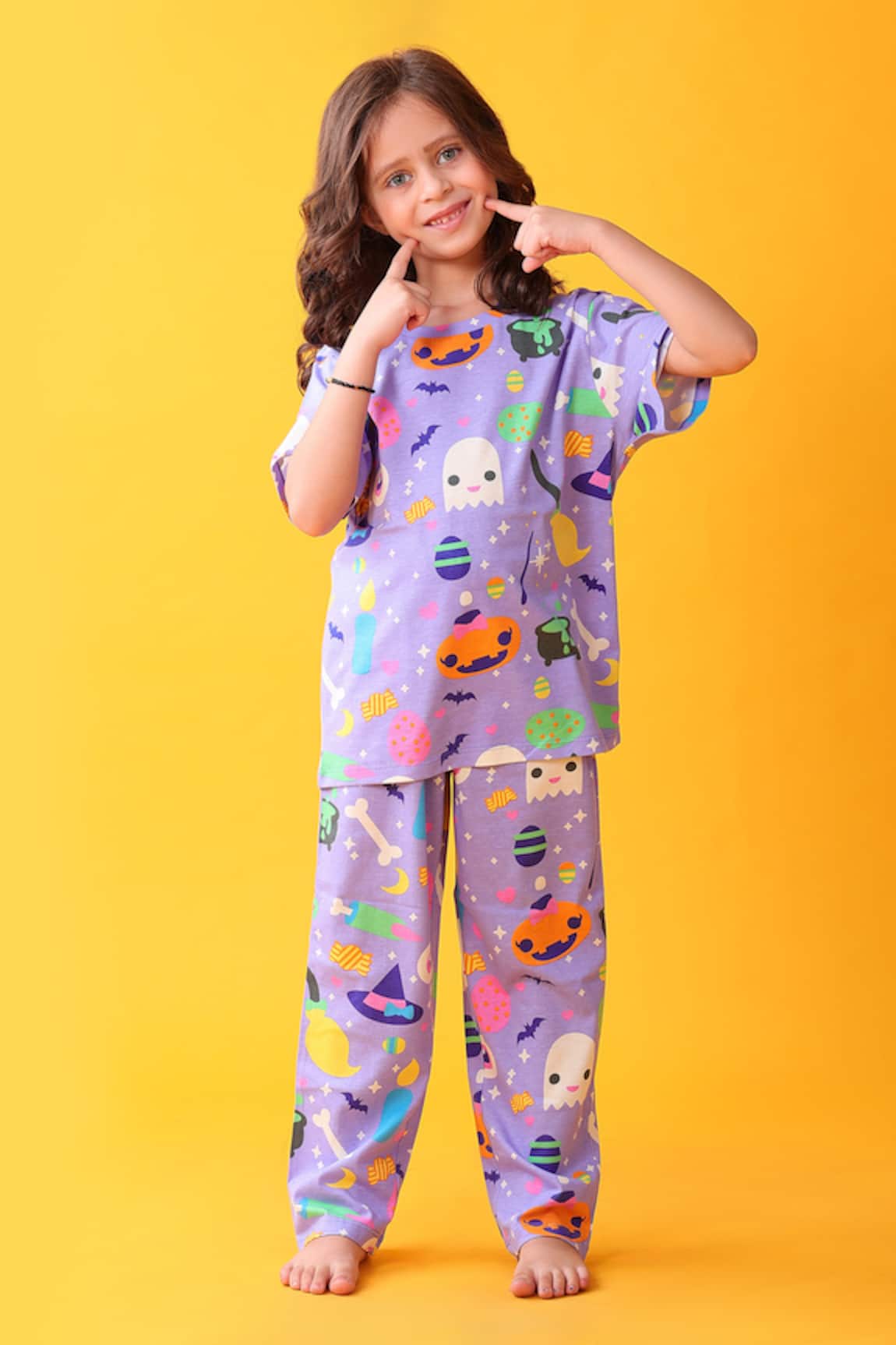 Anthrilo Purple Graphic T-Shirt & Pyjama Set 