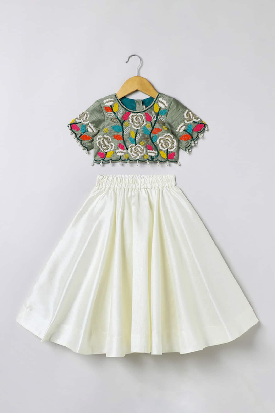 Byb Premium Hand Embroidered Chanderi Top & Skirt Set 