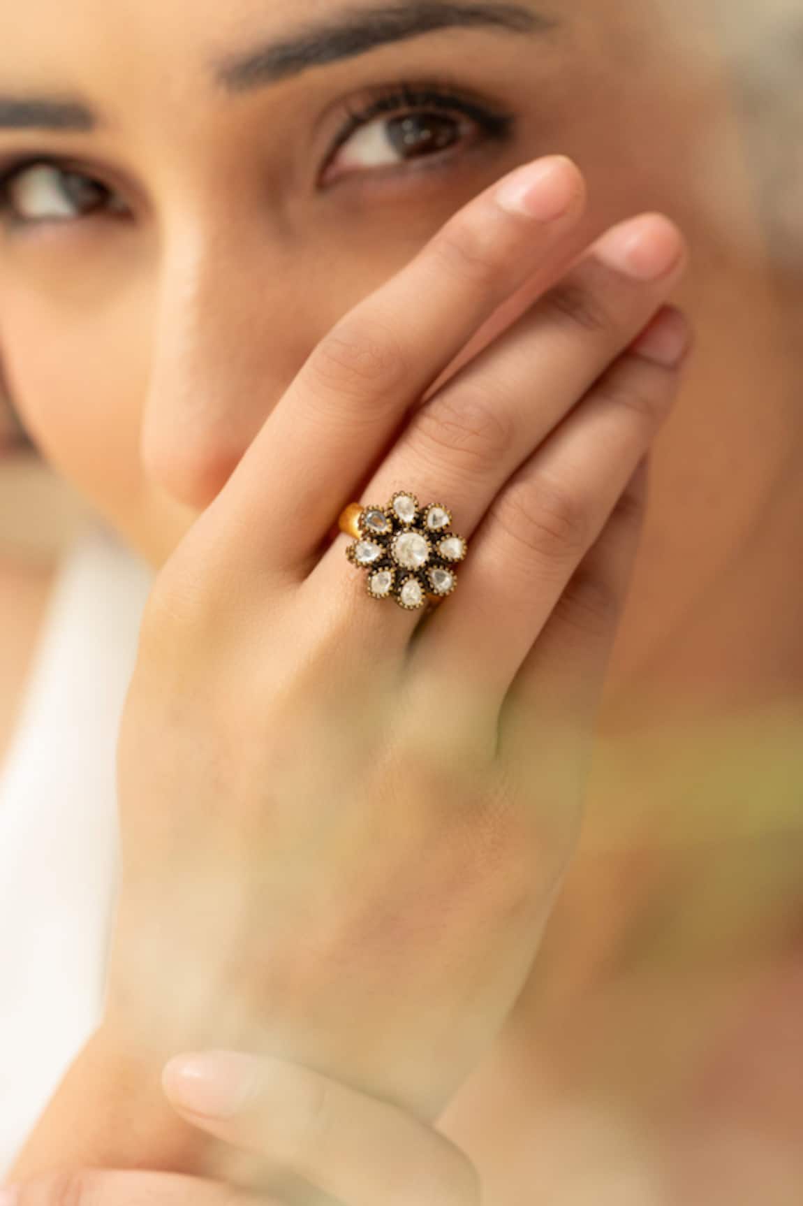 Do Taara Floral Polki Ring 
