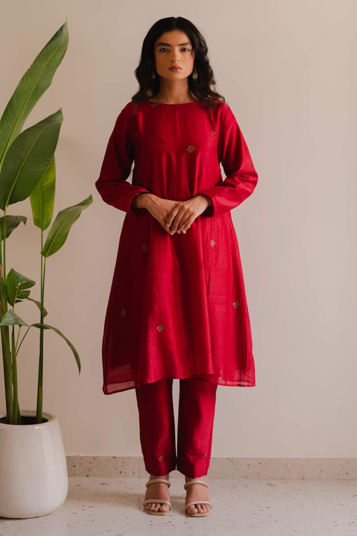KAJAL AGRAWAL Nihara Embroidered Kurta & Trouser Set 