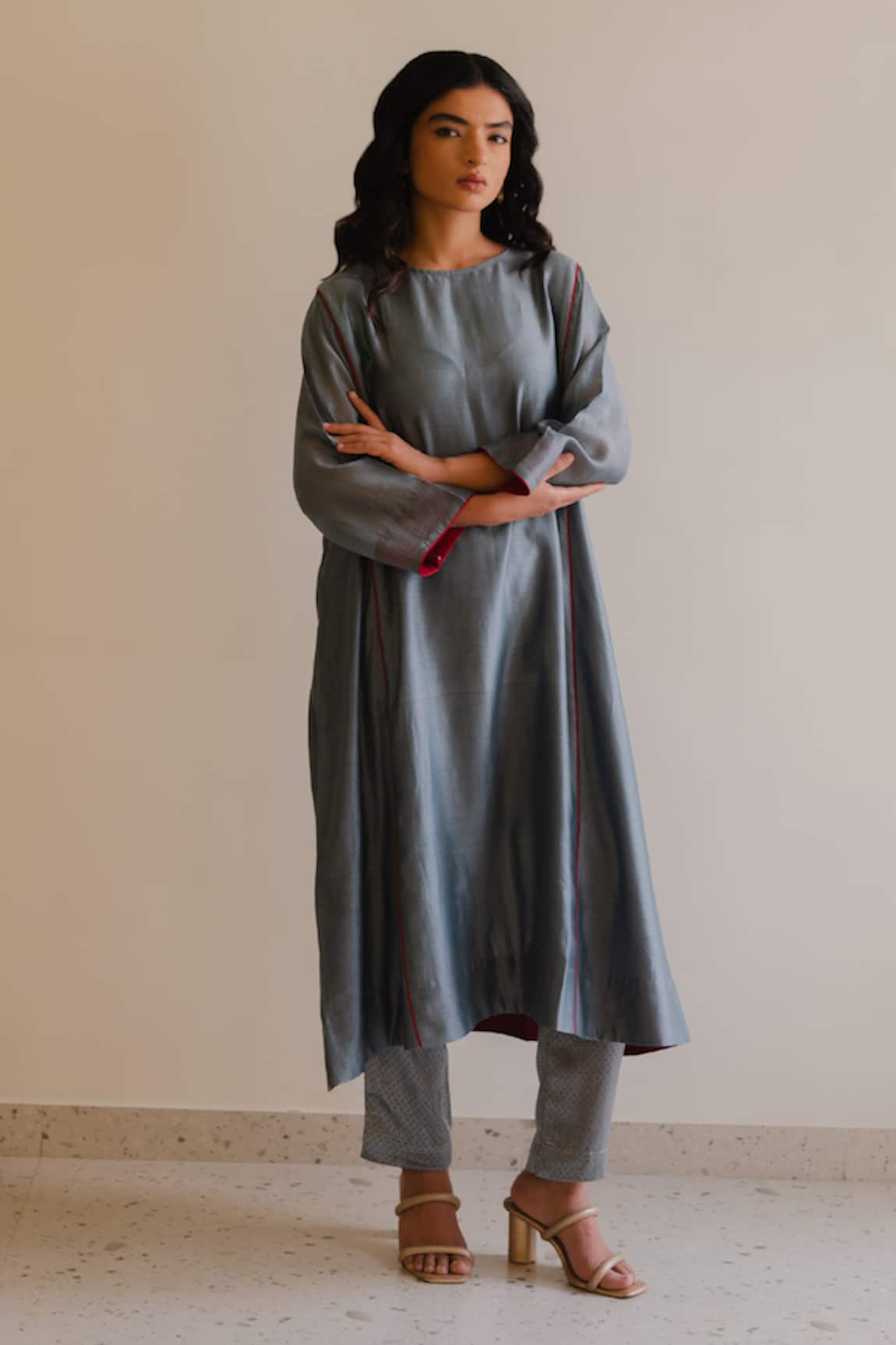 KAJAL AGRAWAL Tuya Handwoven Kurta Set 