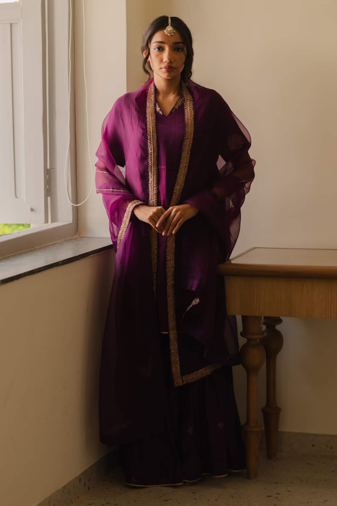KAJAL AGRAWAL Narula Embroidered Kurta Set 