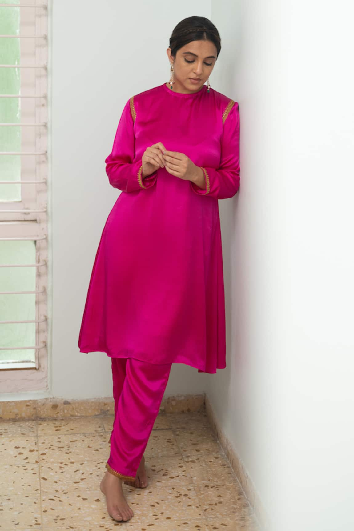 KAJAL AGRAWAL Saher Straight Kurta & Trouser Set 