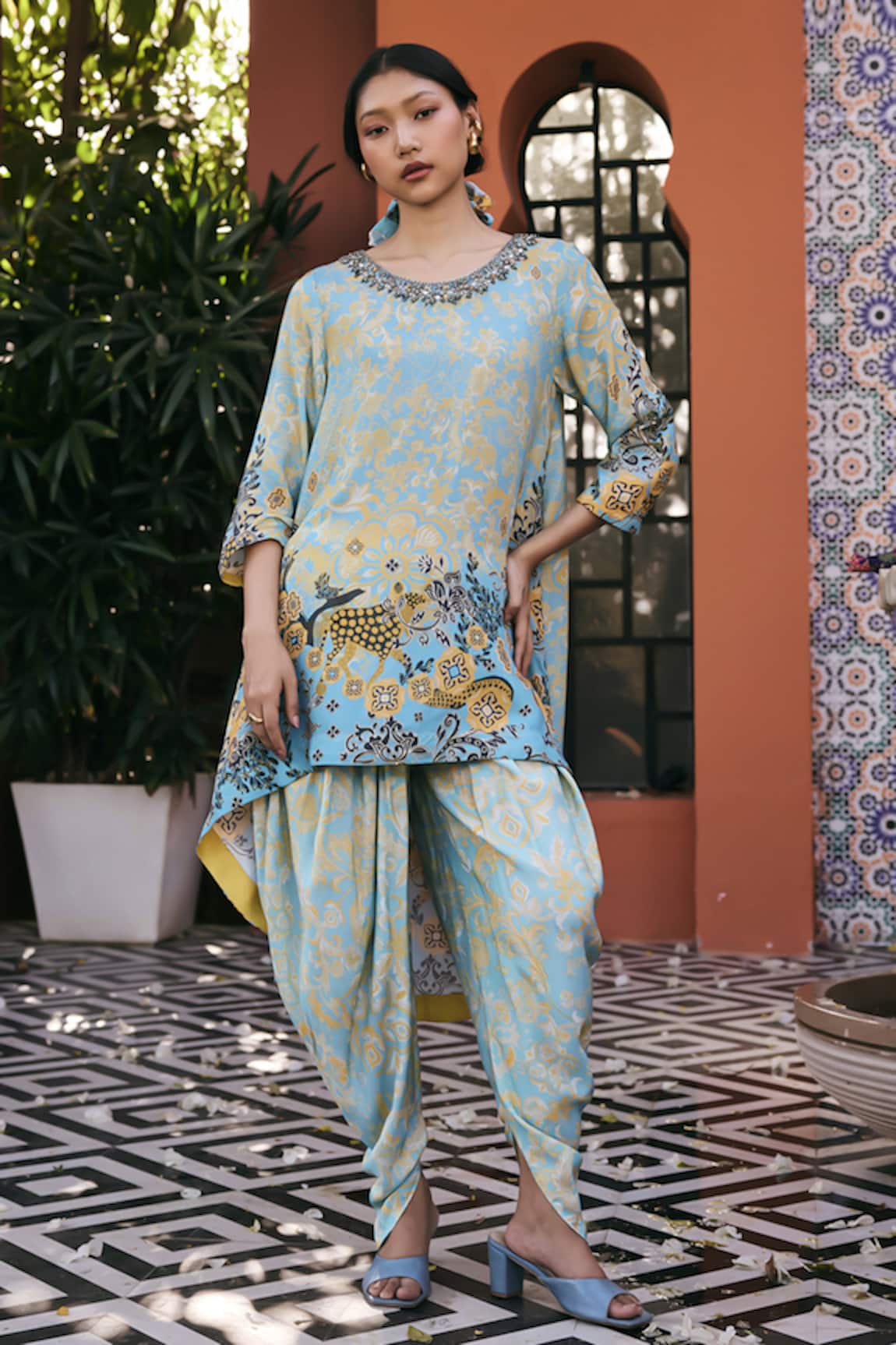 Saundh Firdaus High-Low Tunic