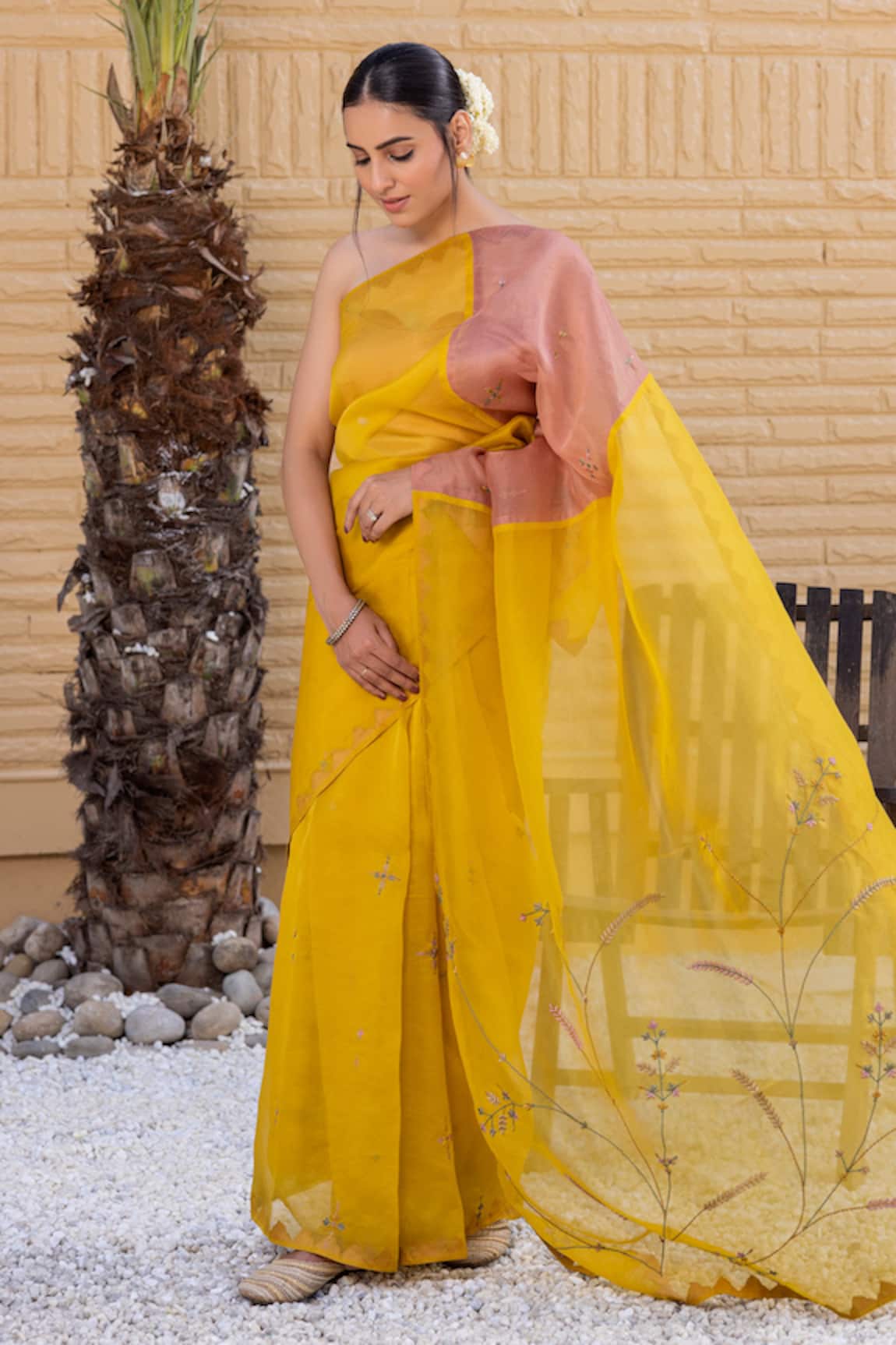 Janki India Yellow Organza Silk Saree With Blouse 