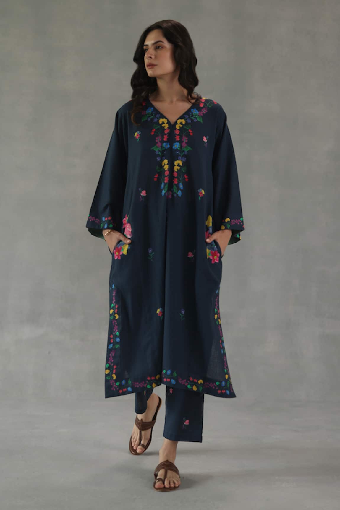 Roza Meadow Song Phiran Set 