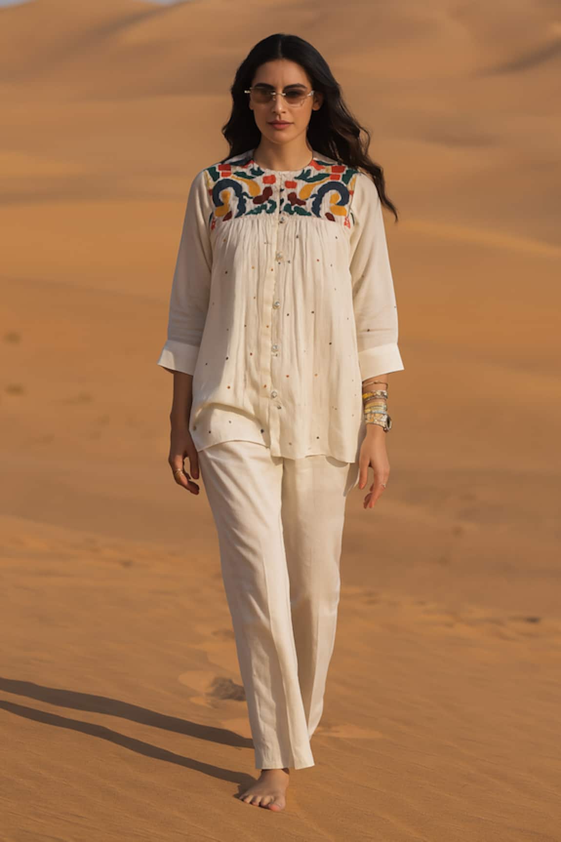 Samatvam By Anjali Bhaskar Tarana Embroidered Tunic With Pant 
