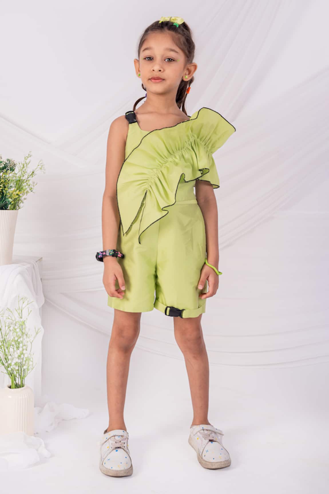 Toplove Big Ruffle Shorts Set 