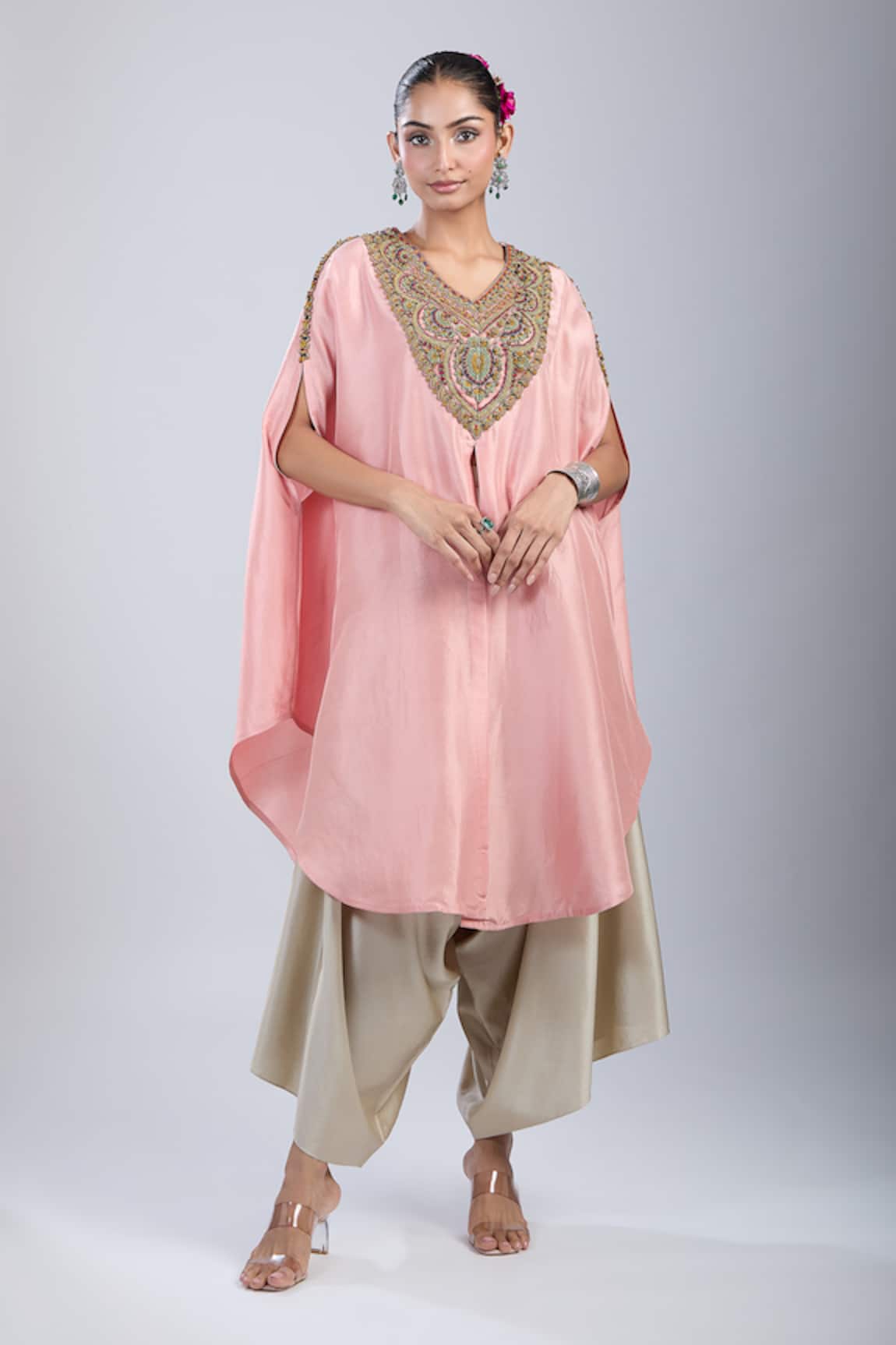 Prisho Thread Embroidered Kaftan Set 