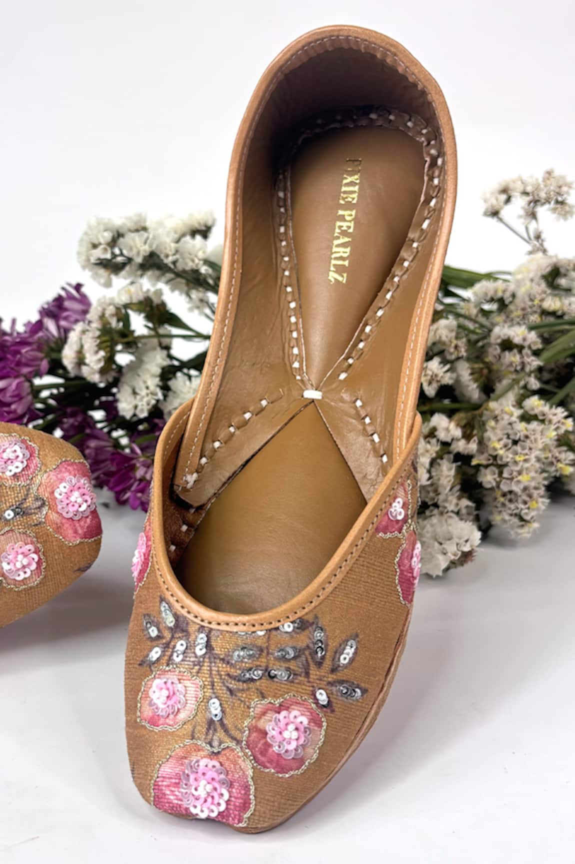 Pixie Pearlz Sunpetal Handcrafted Floral Jutti 