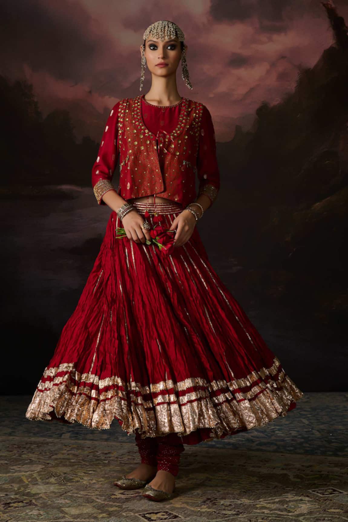 Swatti Kapoor Ruhi Embroidered Lehenga Skirt 