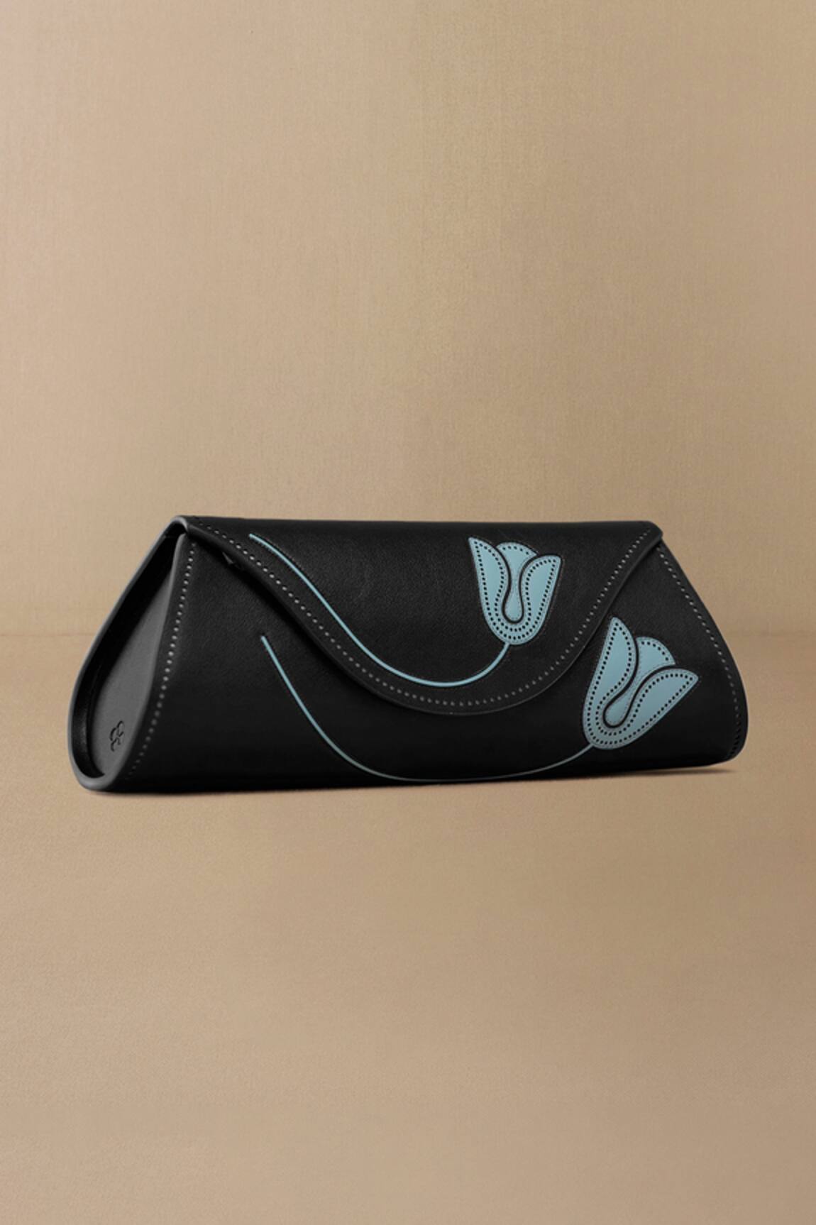 Ampm Mia Clutch 
