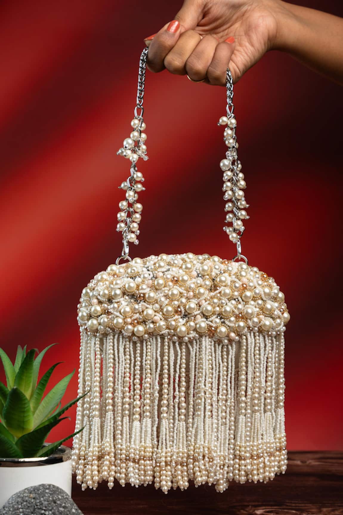 Nayaab By Sonia Pearl Drizzle Radiance Potli 