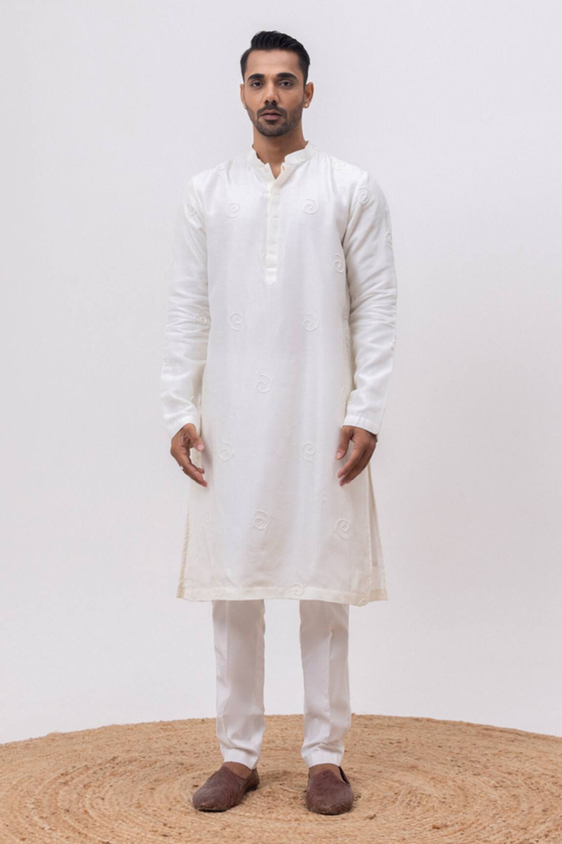 Kaka Calcutta Swirls Kurta & Pant Set 