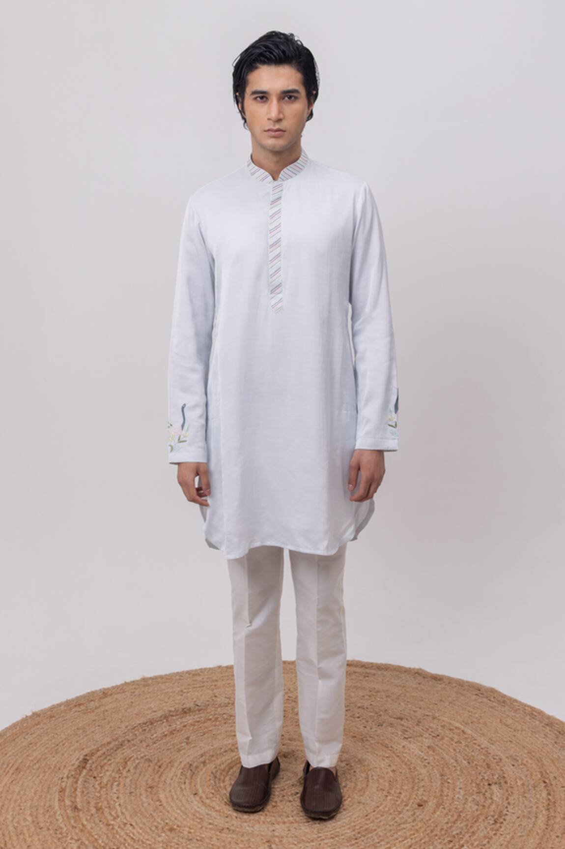 Kaka Calcutta Swan Kurta & Pant Set 