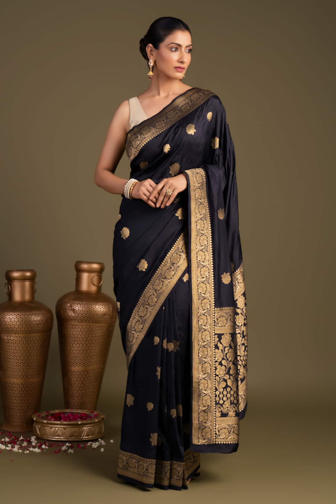 Zal From Benaras Pure Silk Banarasi Handloom Saree With Unstitched Blouse Piece 