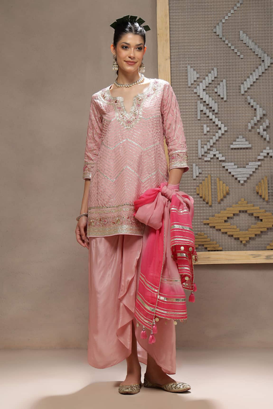 Kyra By Bhavna Bloom Hexa Kurta Set 