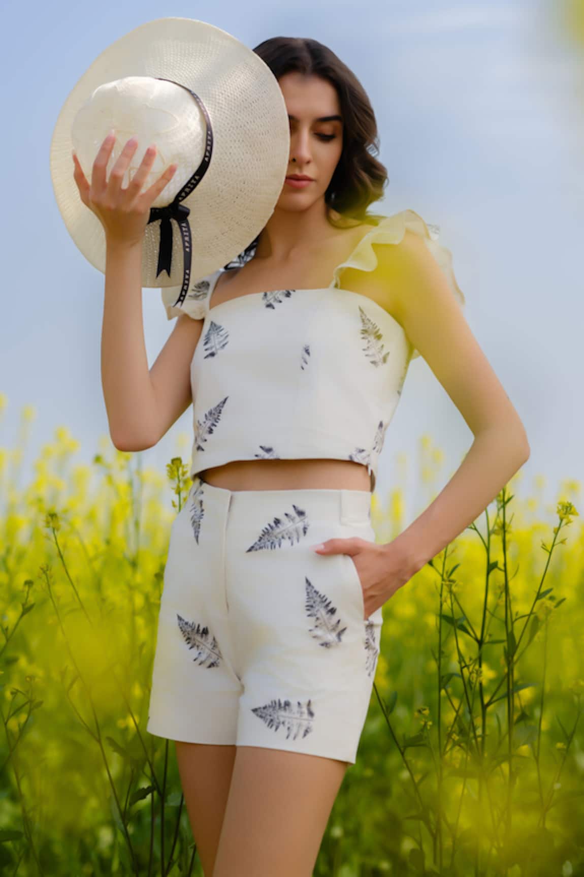 AFRIYA Monochrome Fern Shorts 