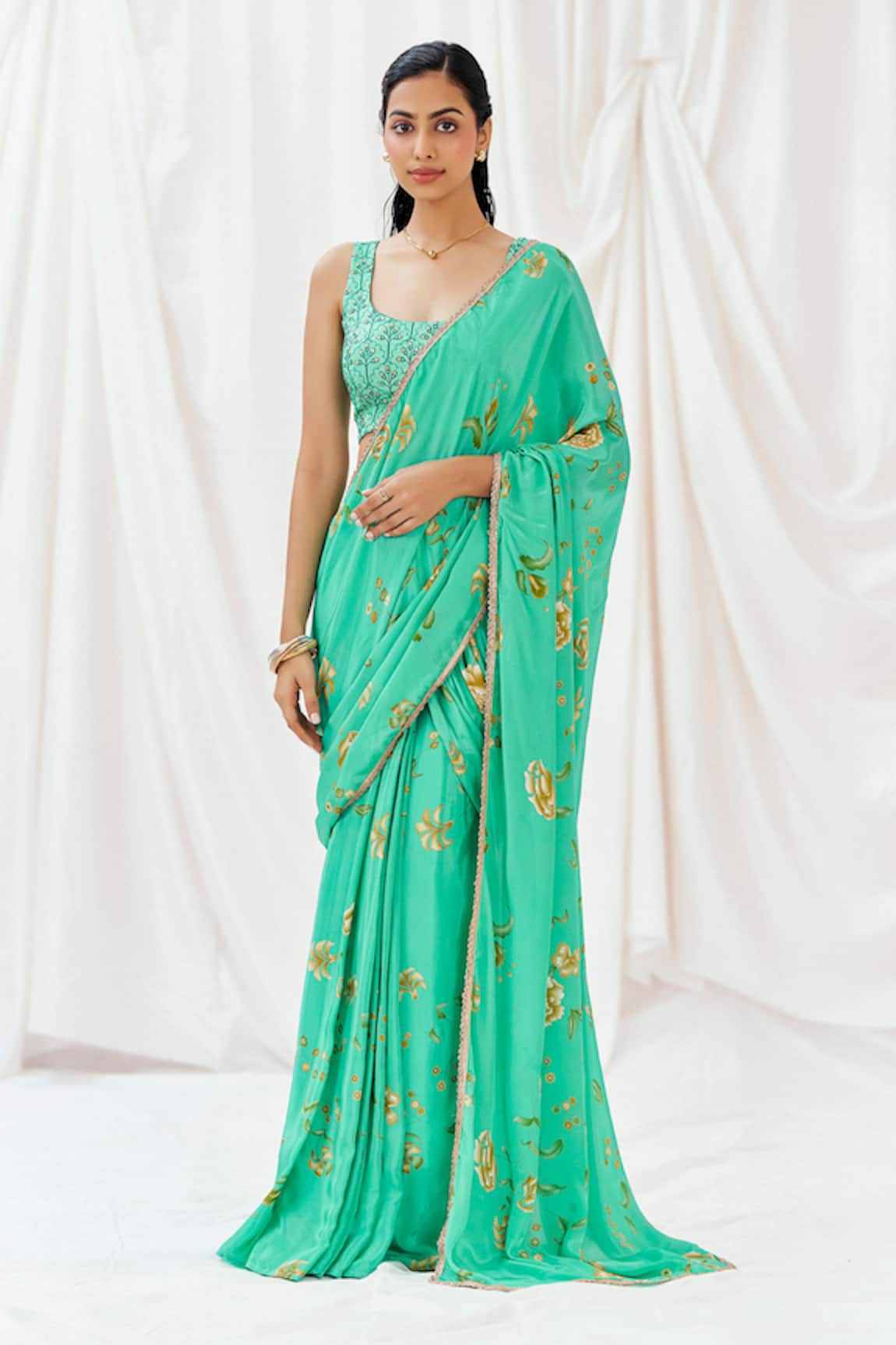 Redpine Designs Printed Pre-Draped Saree With Blouse 