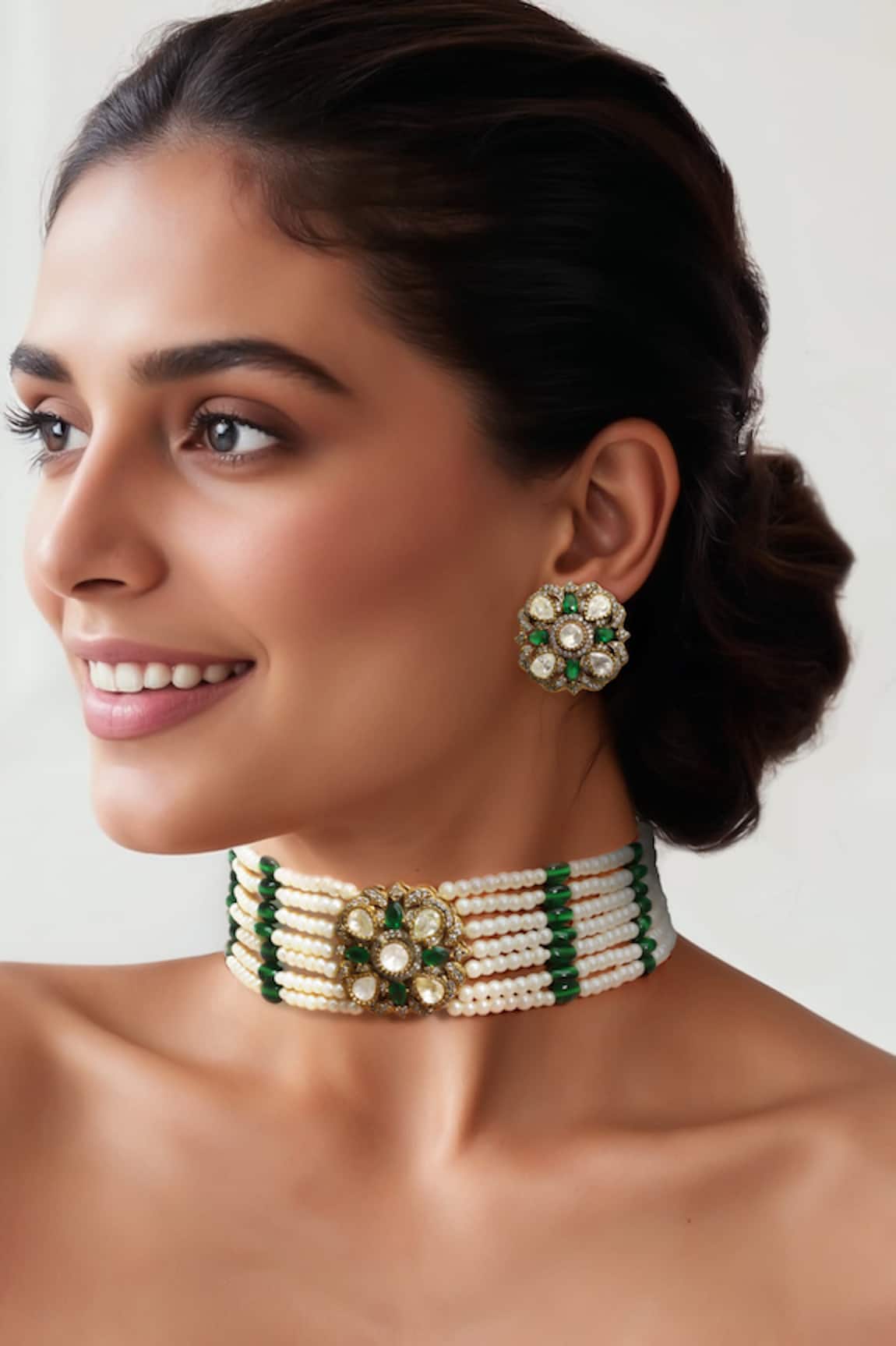 Tad Accessories Gold Finish Choker & Earrings Set 