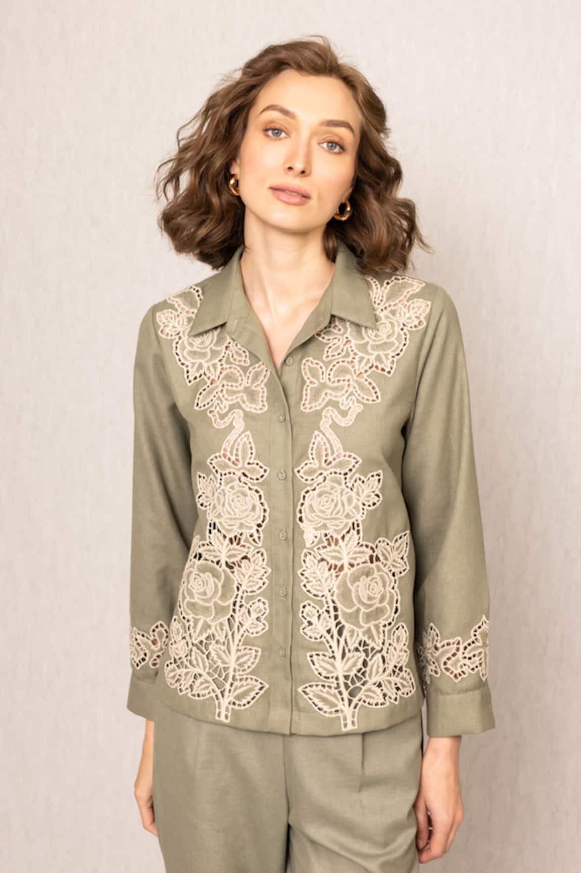 RANNA GILL Rio Embroidered Button Down Shirt 