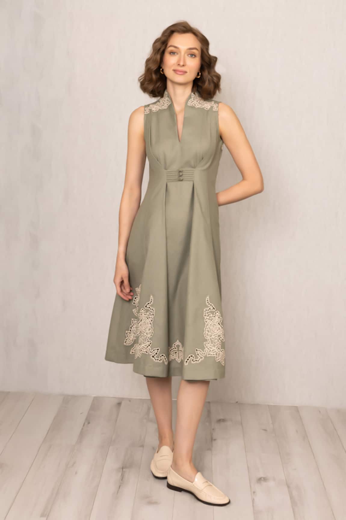 RANNA GILL Lima Sleeveless Midi Dress 