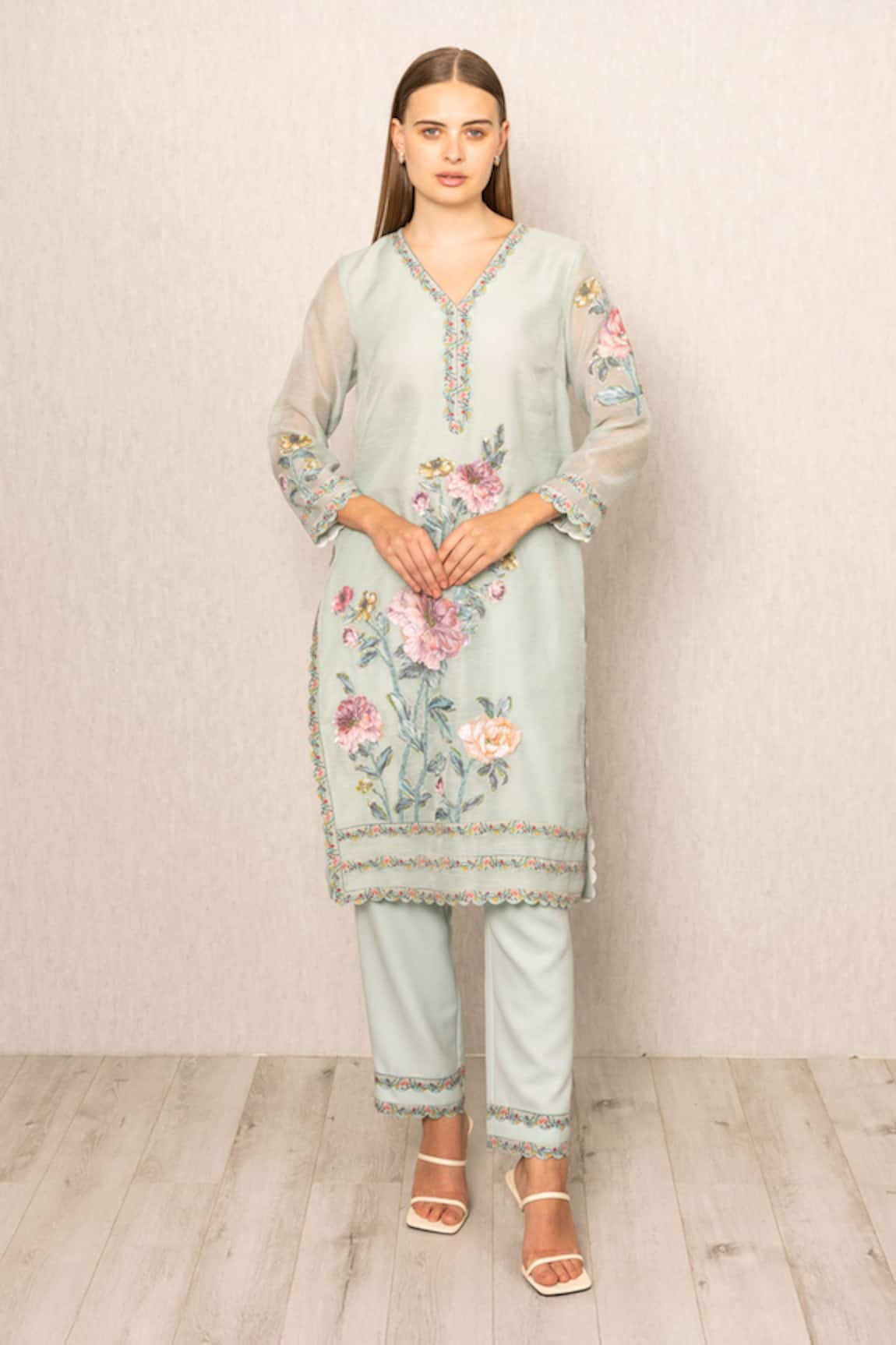 RANNA GILL Oraya Linen Kurta & Pant Set 