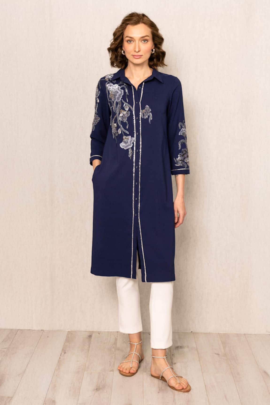 RANNA GILL Jovia Floral Pattern Kurta & Pant Set 
