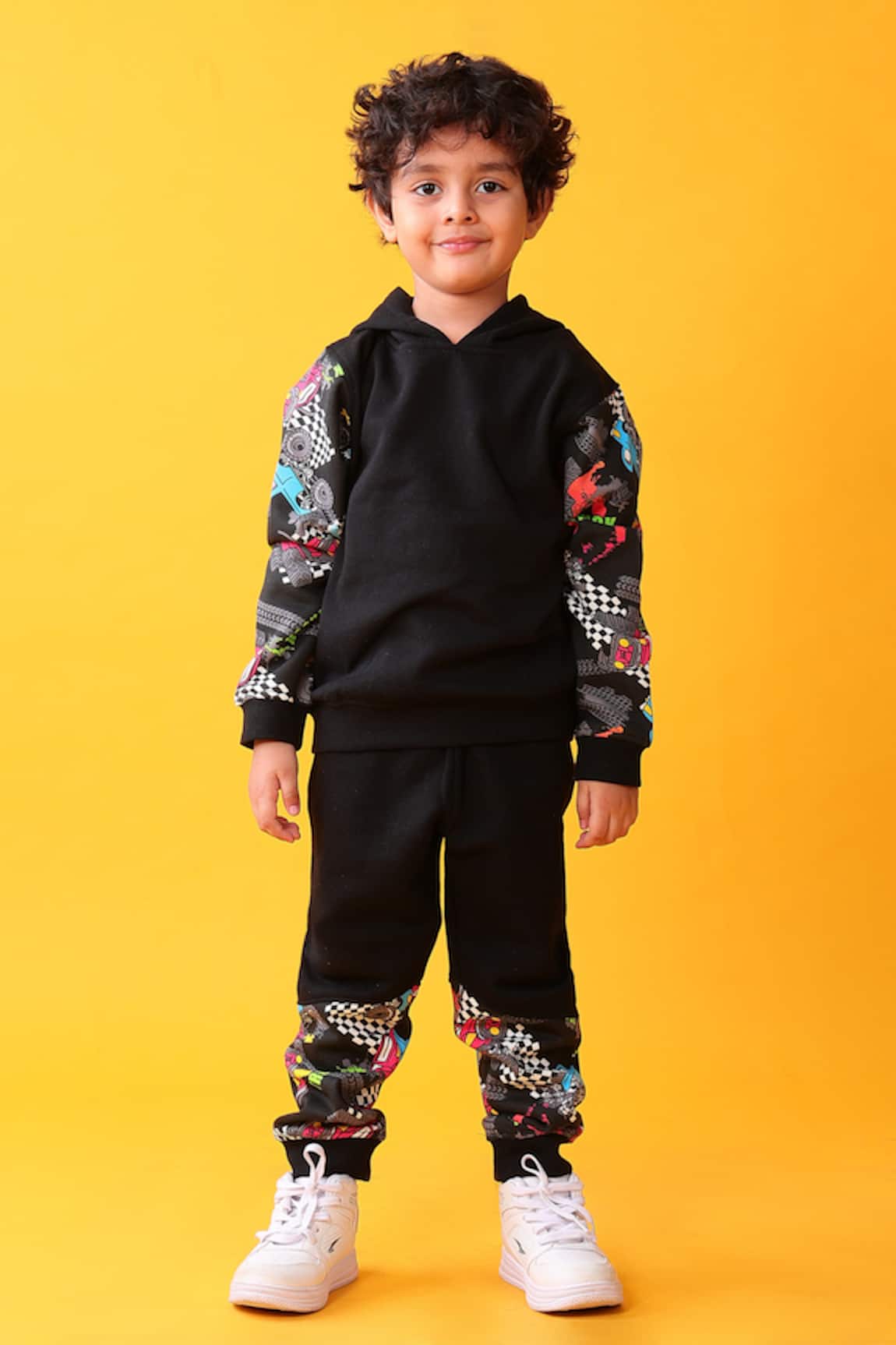 Anthrilo Placement Pattern Sweatshirt & Joggers Set 